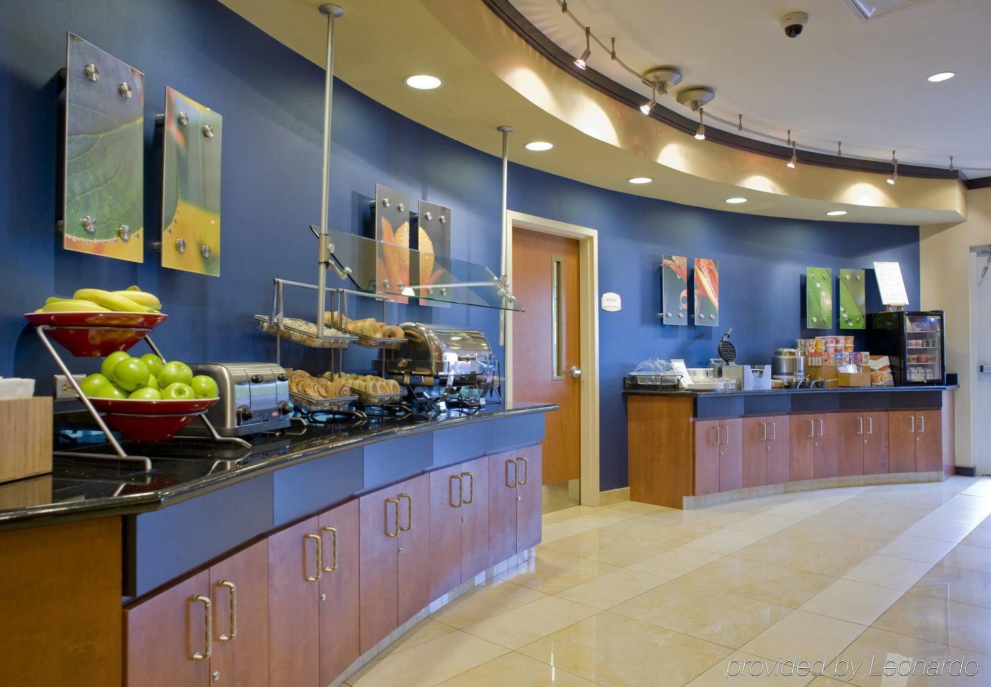 Fairfield Inn & Suites קולומבוס מסעדה תמונה